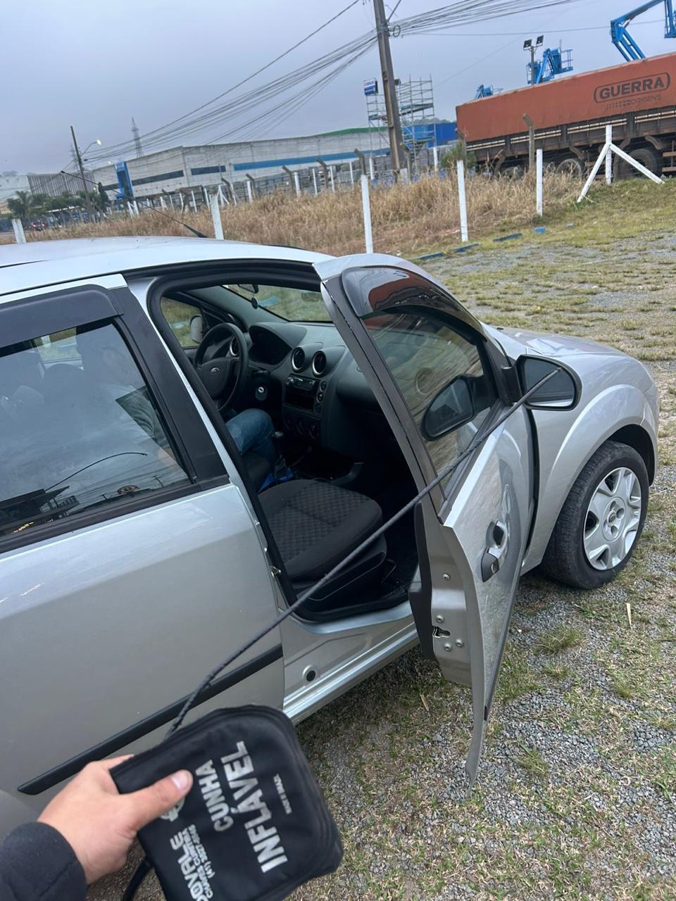 Atendimento externo automotivo para abertura de veículo