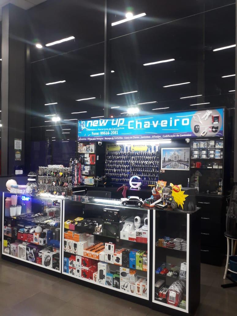 Loja física New Up Chaveiro no Mercado Rio Verde em Colombo